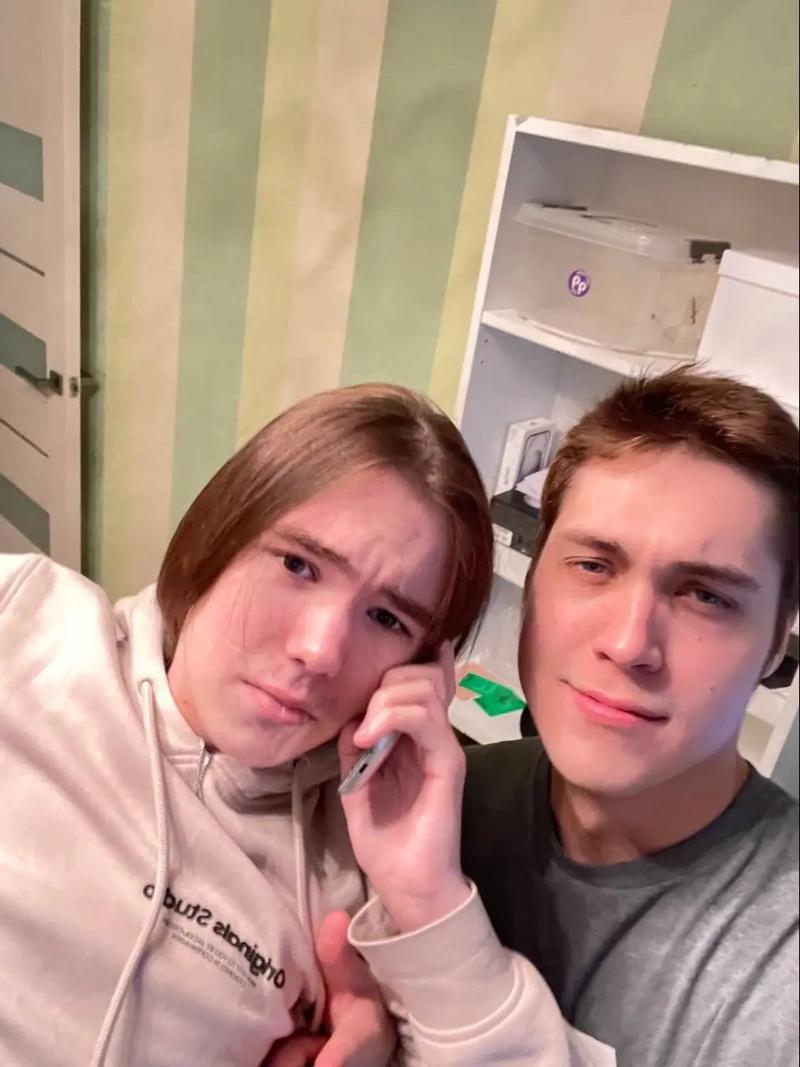 Vitality 和 Falcons 晋级 IEM Melbourne 2025 季后赛